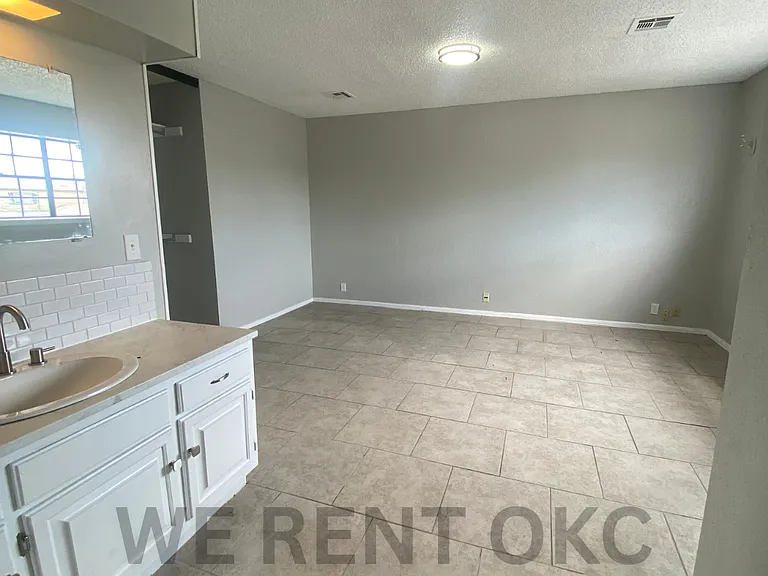 3611 Wynn Cir #1 — Photo 14