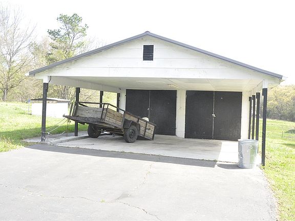 2nd image of 950 Highway 25 E #32