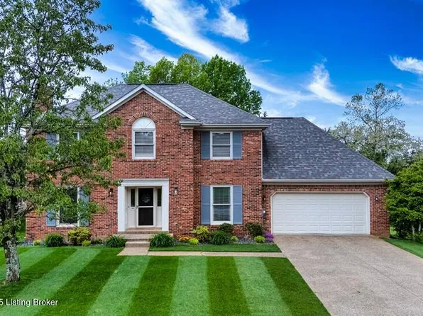 4020 Saratoga Woods Dr, Louisville, KY 40299