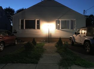 218 Edmund St, Trenton, NJ 08610