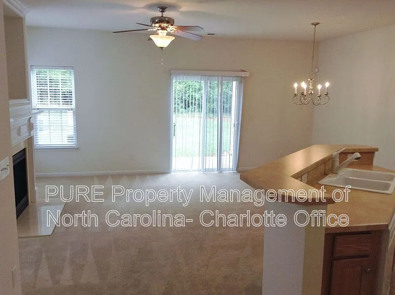 5718 Bent Creek Cir