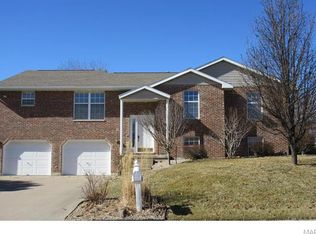52 Brook Rd, Hannibal, MO 63401