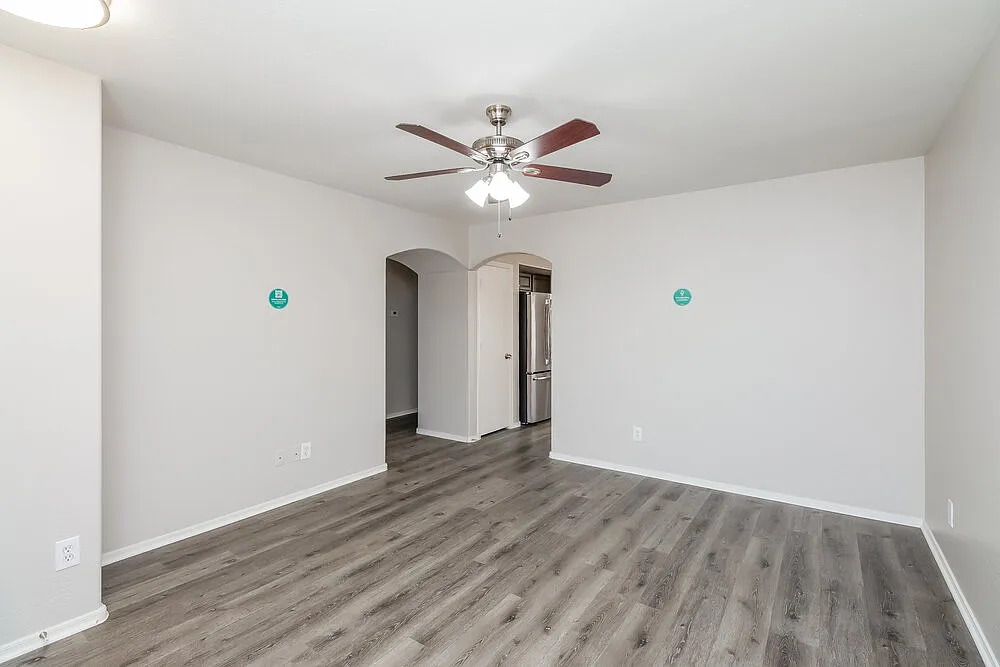 3 bed, 2.0 bath, 1238 sqft, $1,760 — Photo 4
