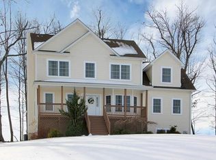 332 Harriman Heights Rd, Harriman, NY 10926