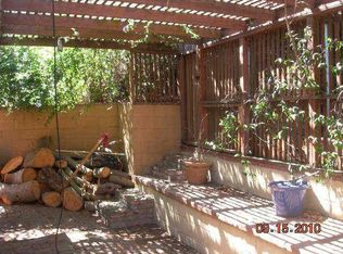 8566 Appian Way, Los Angeles, CA 90046