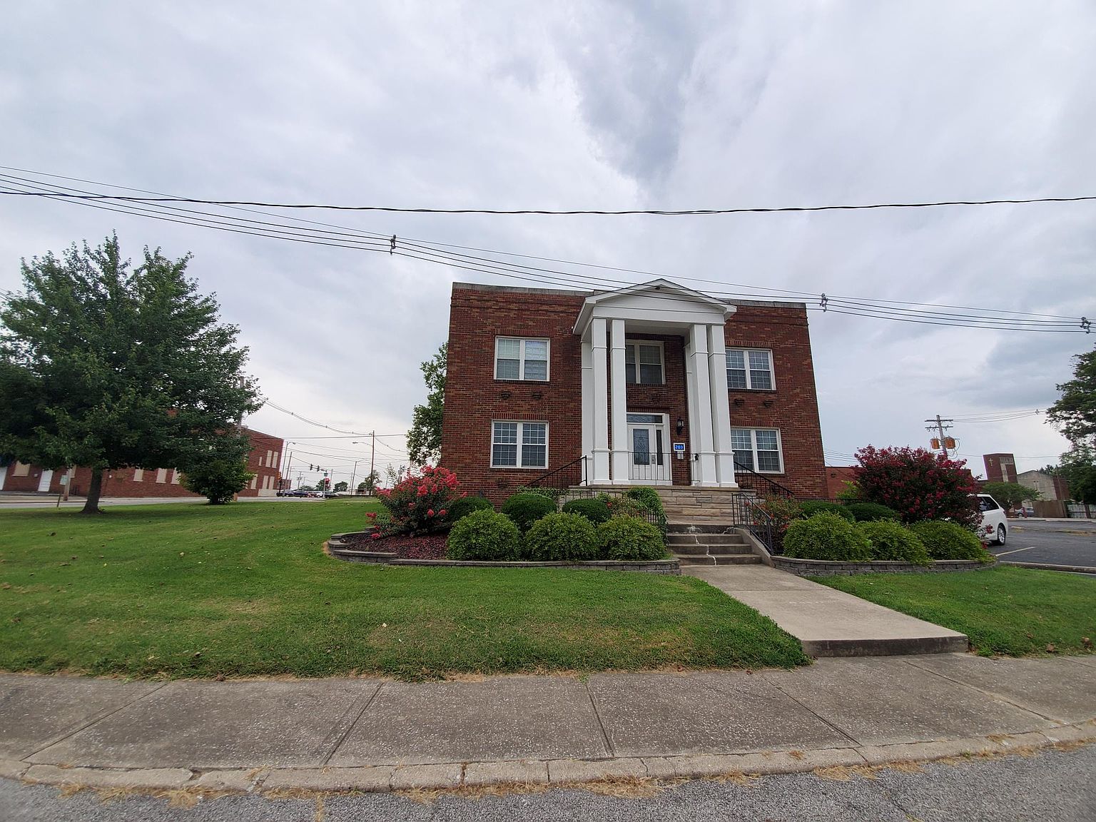 203 N 9th St APT 4, Mount Vernon, IL 62864 Zillow