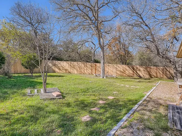 8905 Quick Stream Dr — Photo 25
