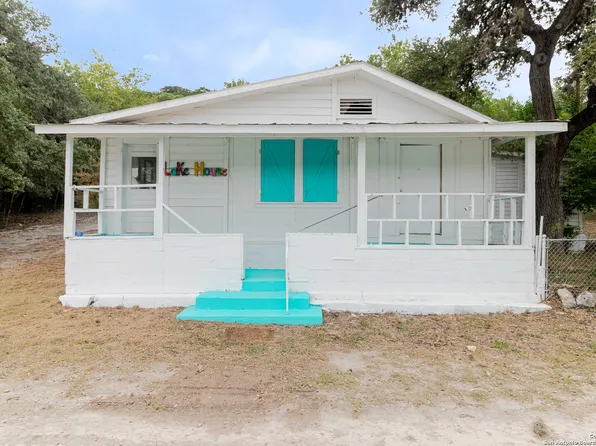 12242 & 12244 Park Road 37, Lakehills, TX 78063