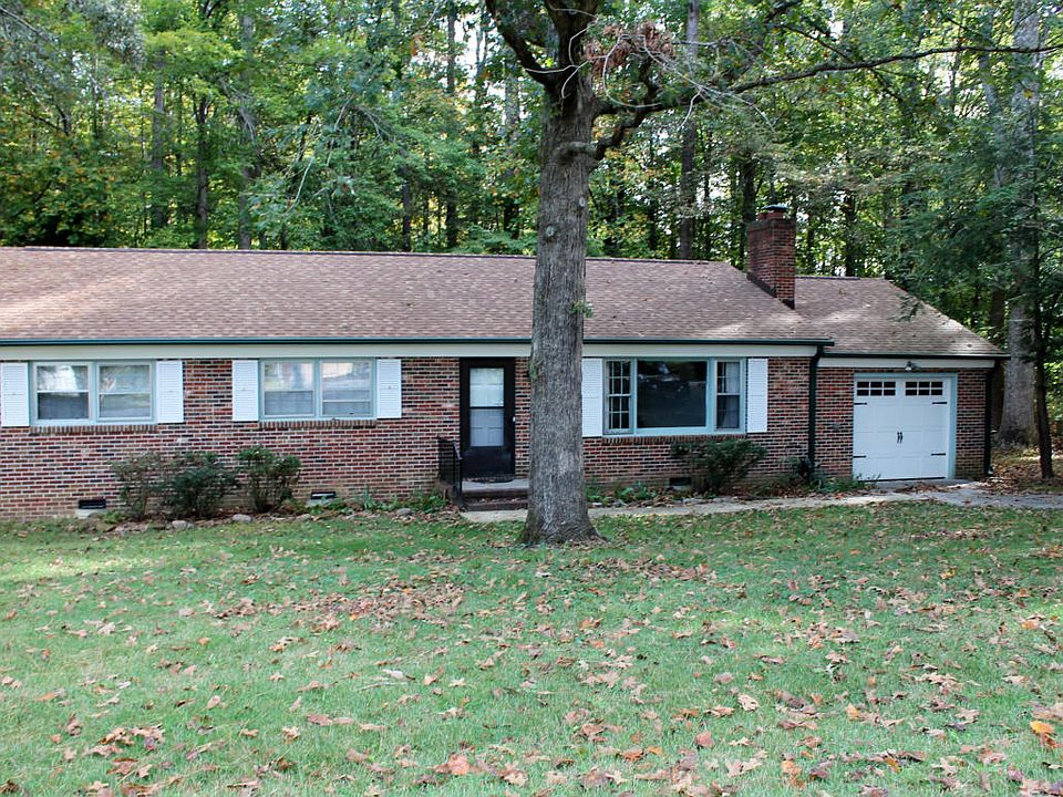 1st image of 18 Settlers Ln