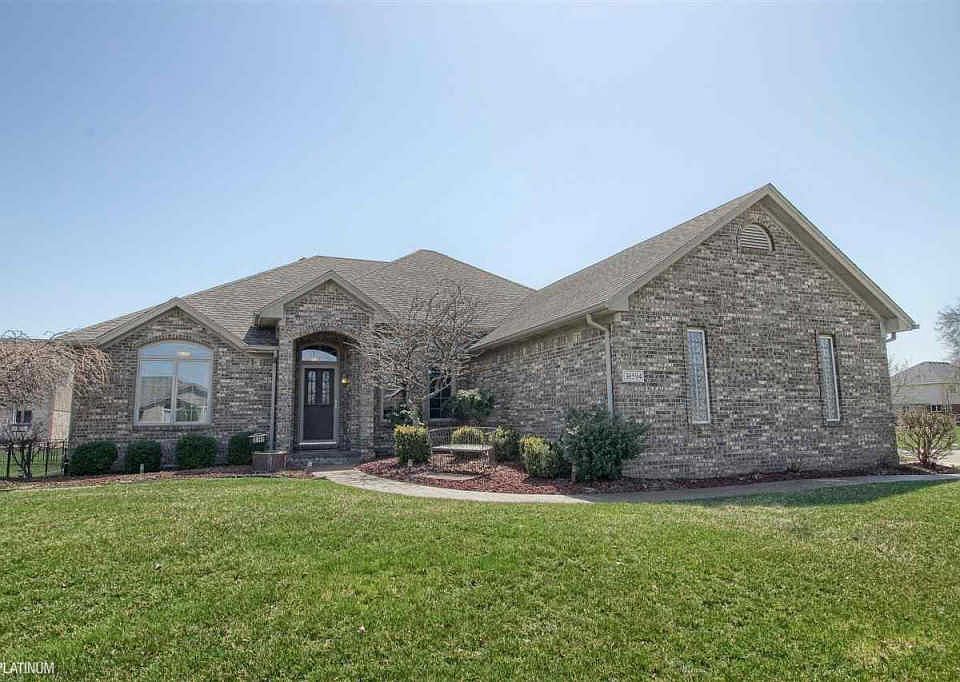 1st image of 36594 Crimson Ln