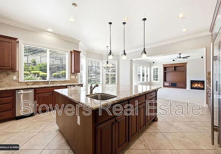 3315 Ashbourne Cir — Photo 35