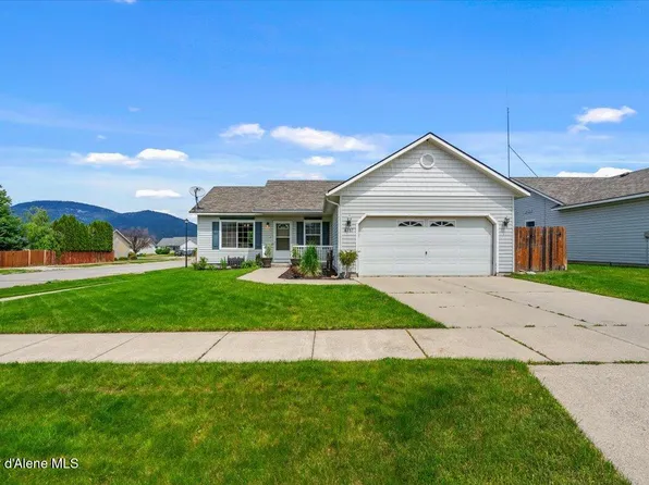 6157 W Lofty Ridge St, Rathdrum, ID 83858
