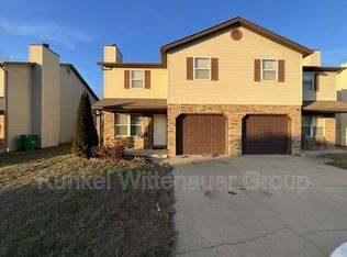 1935 Chevy Dr, Belleville, IL 62221