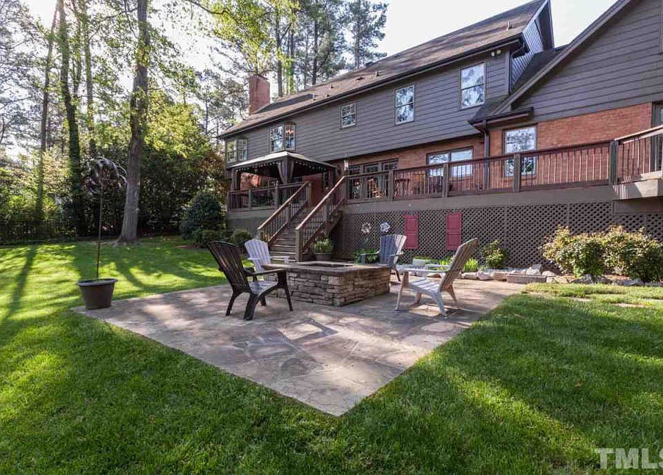 2nd image of 1701 Hunting Ridge Rd