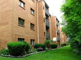 5721 Pebble Creek Ct APT 2101, Bethel Park, PA 15102