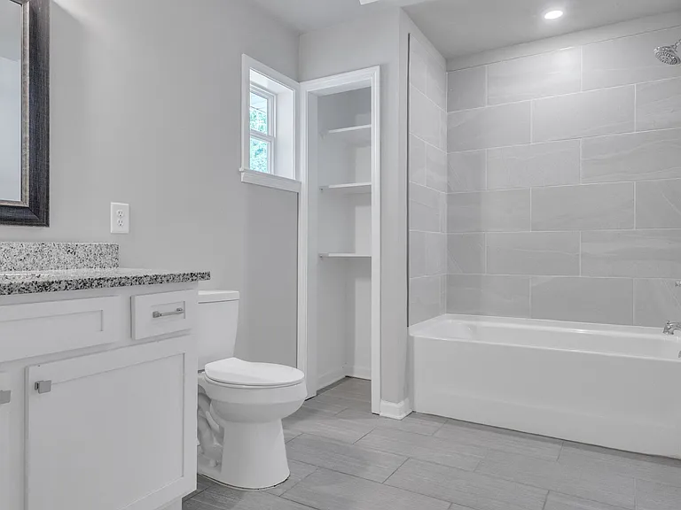 485 N Fairview Ave — Photo 16