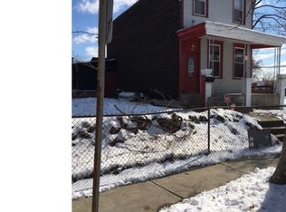 200 No 28 St, Camden, NJ 08105