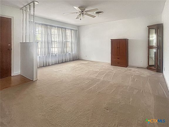 2nd image of 802 E 14th St