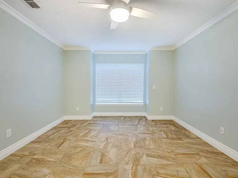 101 Bent Tree Dr #33 — Photo 13