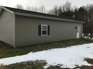 2580 Hale Rd, Painesville, OH 44077