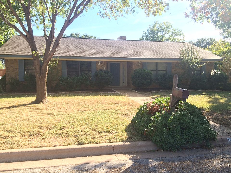 1st image of 1341 Summoner Ln