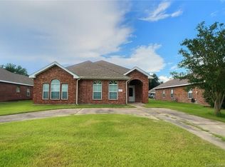 1825 E Prien Lake Rd, Lake Charles, LA 70601