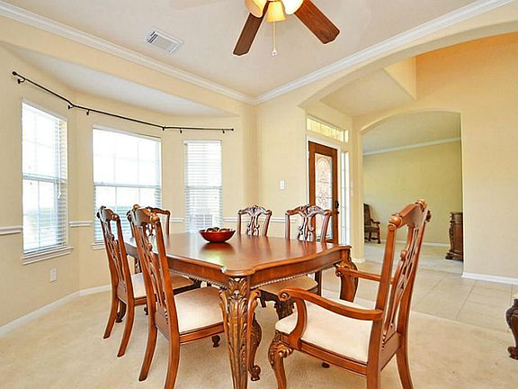 5th image of 2407 Silver Creek Ct