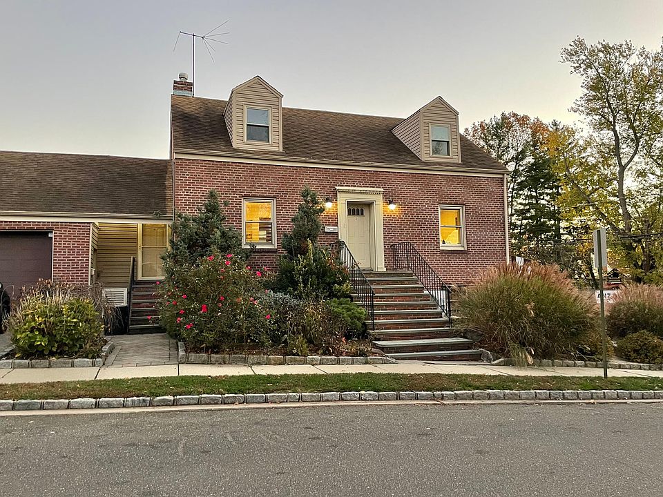 1 Harding Place - Front Door