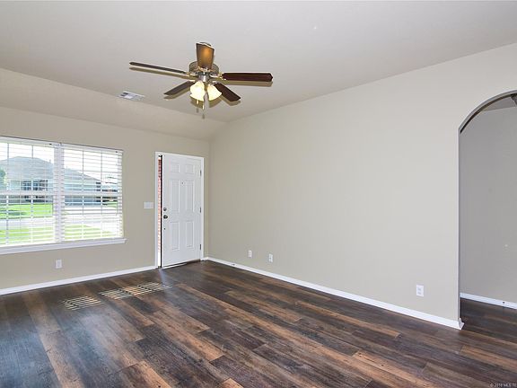 4th image of 9190 S 253 East Ave