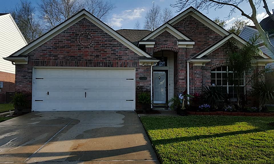 1st image of 20407 Apache Lake Dr
