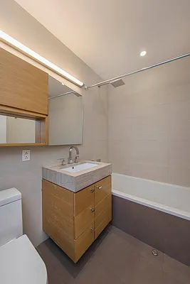 Rented by Mirador Real Estate | media 44