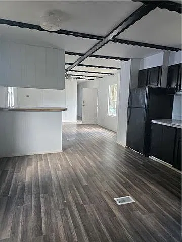 3 bed, 2.0 bath, 800 sqft, $1,200 — Photo 3