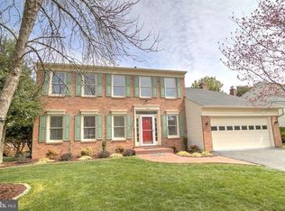 7934 Donegal Ln, Springfield, VA 22153