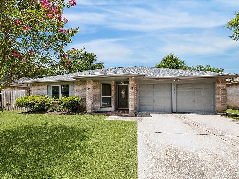 1st image of 21015 Waymare Ln