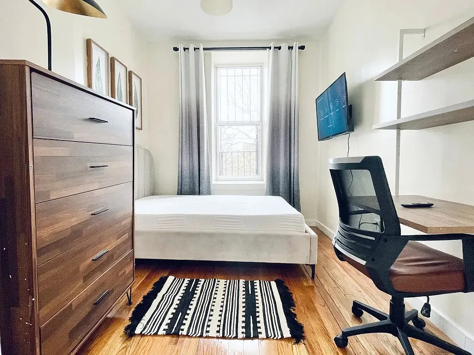 1088 Bedford Ave #4-46