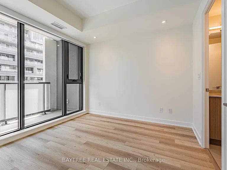 840 Saint Clair Ave W #414 — Photo 12