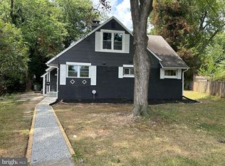 6 Cedar Ct, Rockville, MD 20851