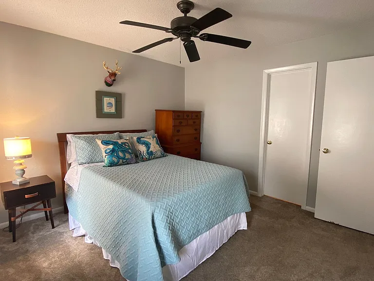 2228 Vista Cir — Photo 14