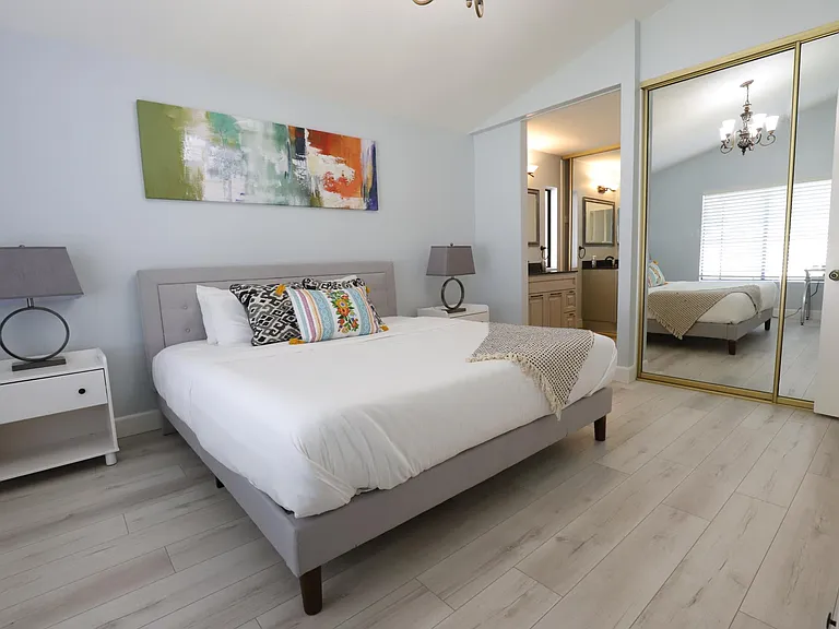 25225 York Cir — Photo 17