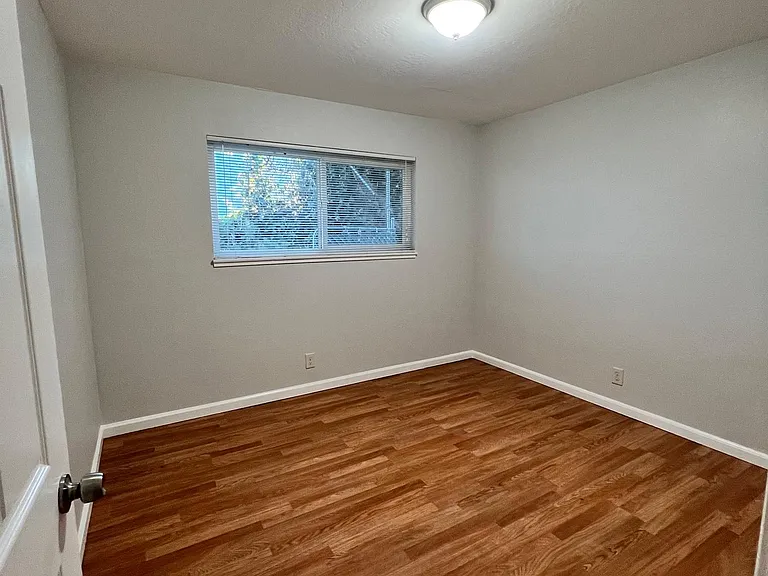 Bedroom #1