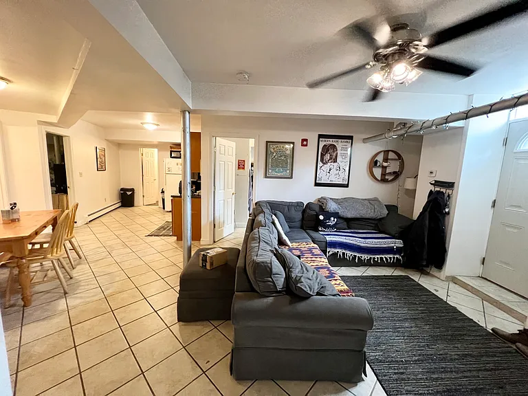 35 Cummings Rd #B — Photo 1