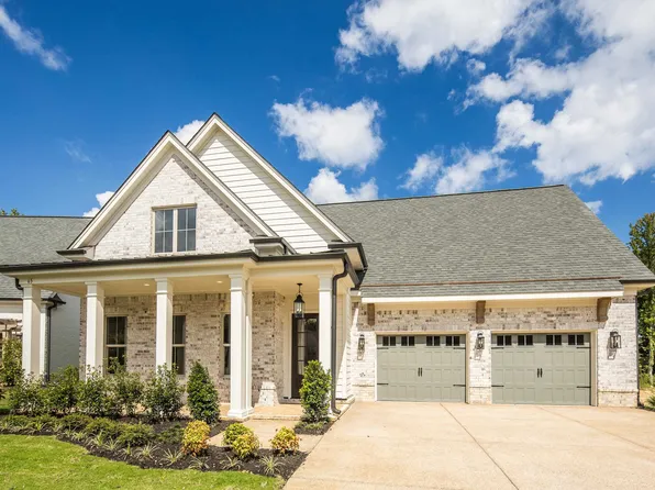 65 Magnolia Ridge Dr, Rossville, TN 38066