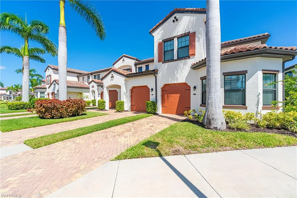3 bed, 2.0 bath, 1571 sqft, $3,500 — Photo 1