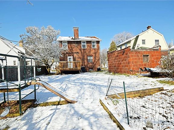 3rd image of 429 Sumatra Ave