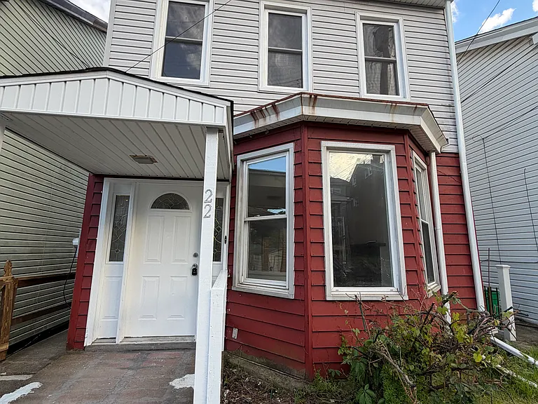22 Weible St — Photo 2