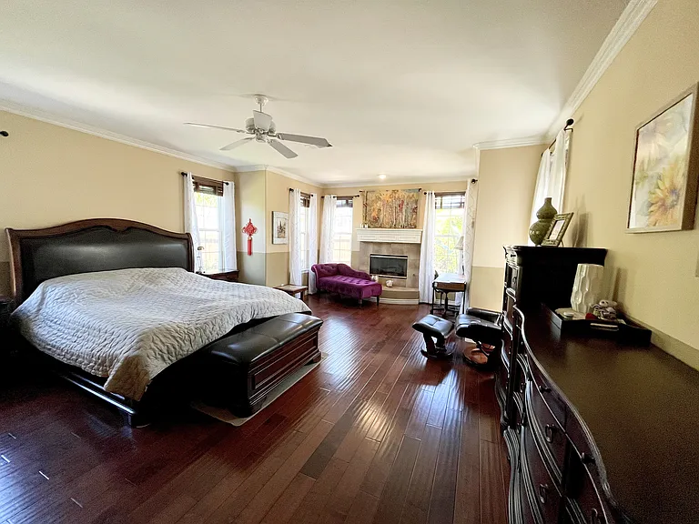 12470 Sundance Ave — Photo 11