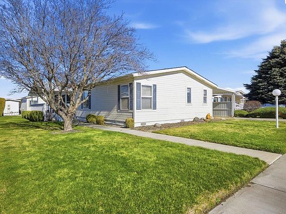 3rd image of 312 S Columbia Center Blvd Unit 79