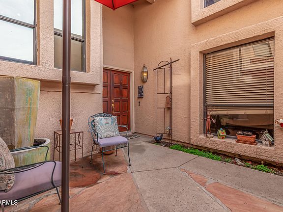 3rd image of 1920 E Maryland Avenue #2