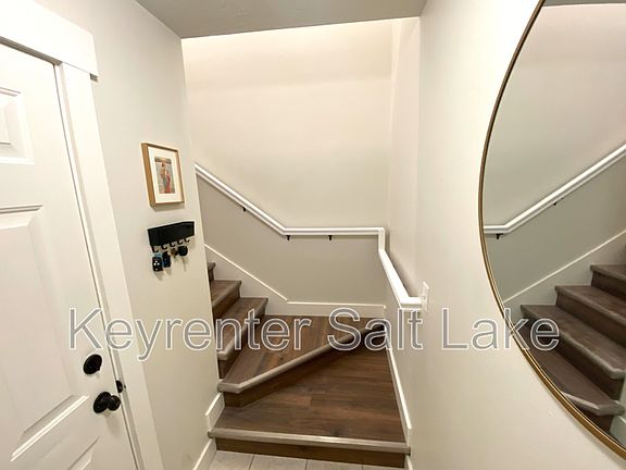 3rd image of 4884 W Aspen Springs Dr