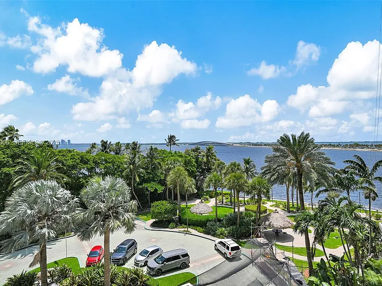 2451 Brickell Ave #5G — Photo 56